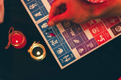 🎯 **لعبة Catch Me 💞🔥 – تحدي الأزواج الممتع والمثير! 😍🎲**