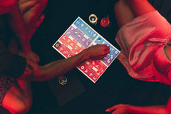 🎯 **لعبة Catch Me 💞🔥 – تحدي الأزواج الممتع والمثير! 😍🎲**