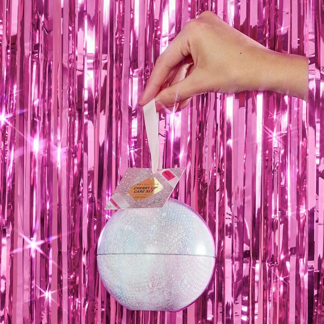 Revolution Cherry Lip Oil Gift Set